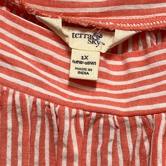 Terra Sky, Women’s Plus size Square Neck Top, summer blouse - Picture 2 of 9